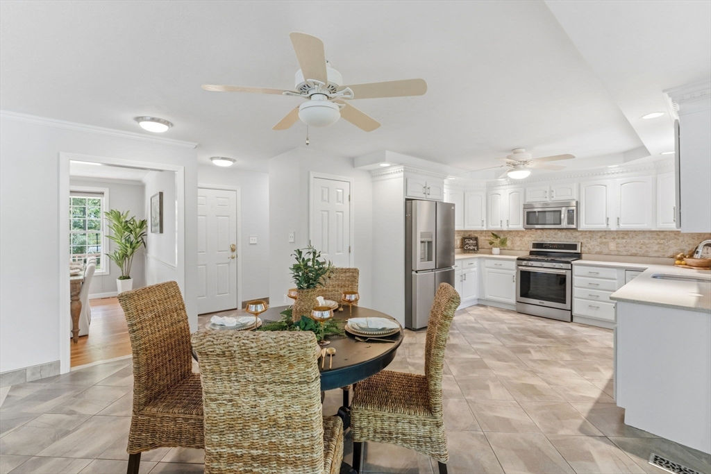 4 Upton Road Westborough, MA 01581 - Photo 9 of 42 Gallery Image 9