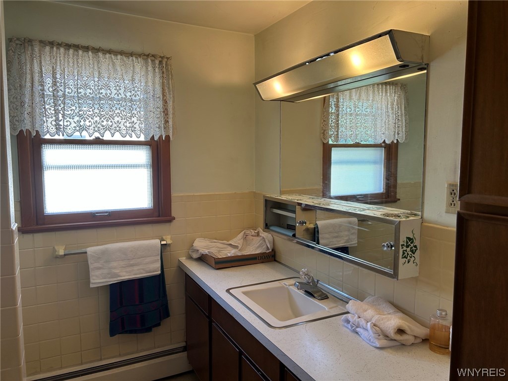 6516 Ralph Court Niagara, NY 14304 - Photo 14 of 16