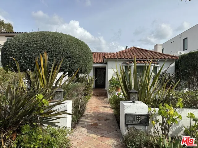 $9,990 | 128 South Swall Drive, Beverly Hills, CA 90211