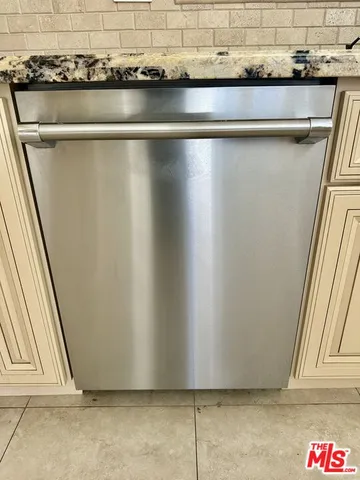 $9,990 | 128 South Swall Drive, Beverly Hills, CA 90211