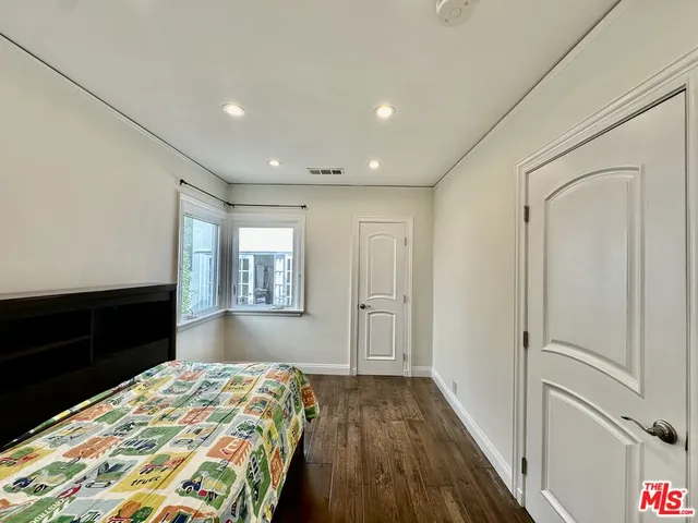 $9,990 | 128 South Swall Drive, Beverly Hills, CA 90211