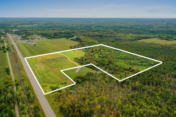 $399,000 | 141 Us Highway, Wausaukee, WI 54177