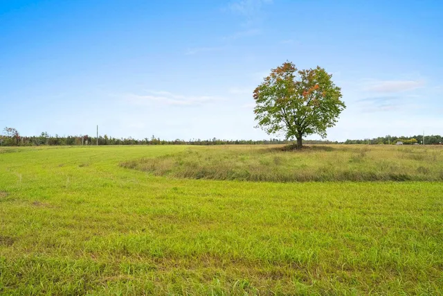 $399,000 | 141 Us Highway, Wausaukee, WI 54177