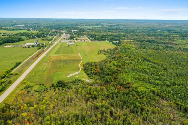 $399,000 | 141 Us Highway, Wausaukee, WI 54177