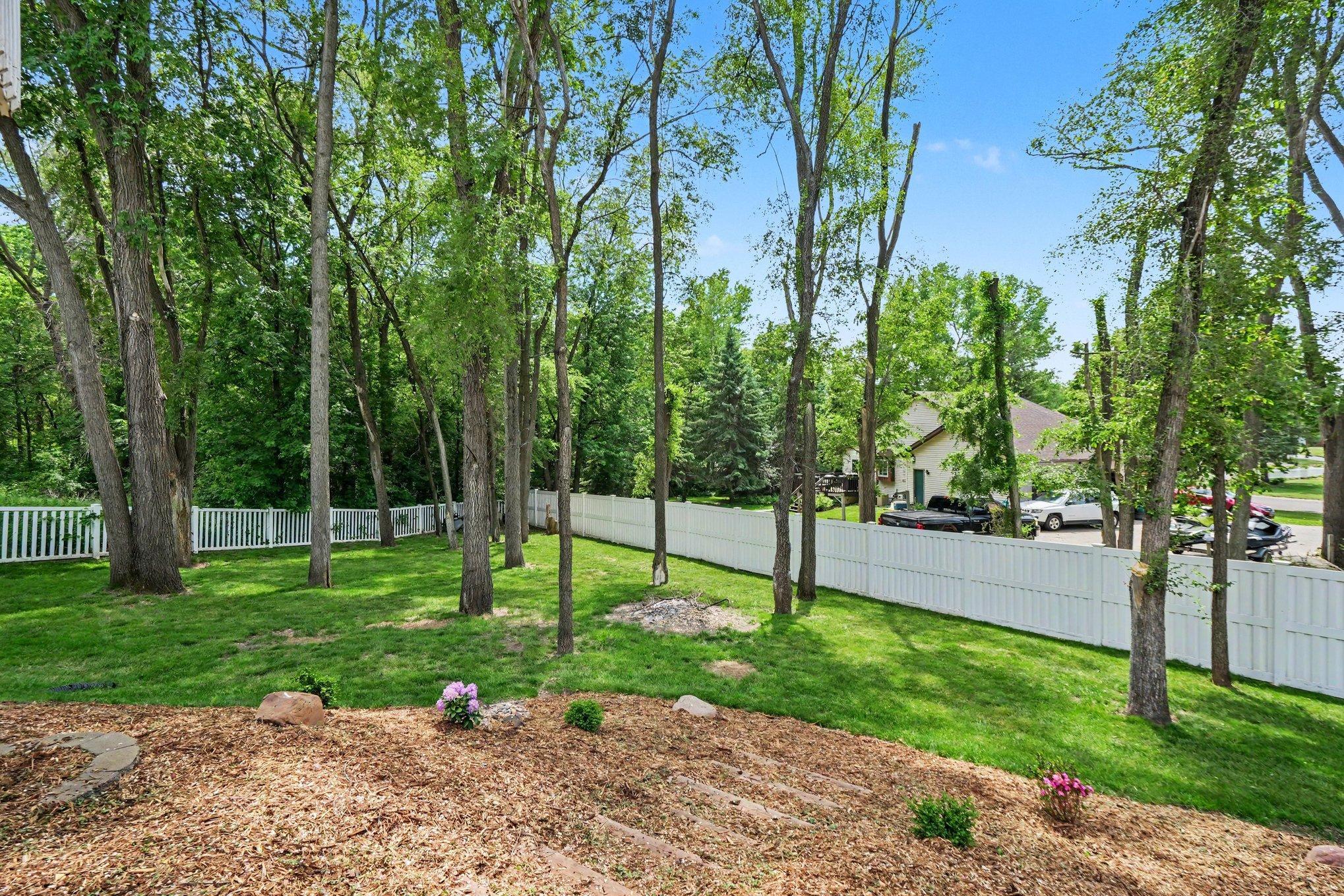 685 Flora Square Prescott, WI 54021 - Photo 22 of 24