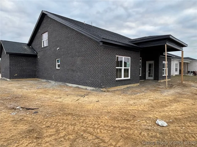 $489,900 | 7204 Stirling Drive, Charlestown, IN 47111