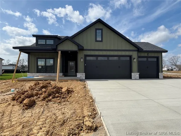 $489,900 | 7204 Stirling Drive, Unit 551, Charlestown, IN 47111