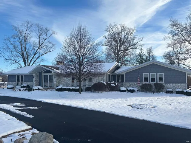 $495,000 | 4162 Highway 124, Bluffton, IN 46714