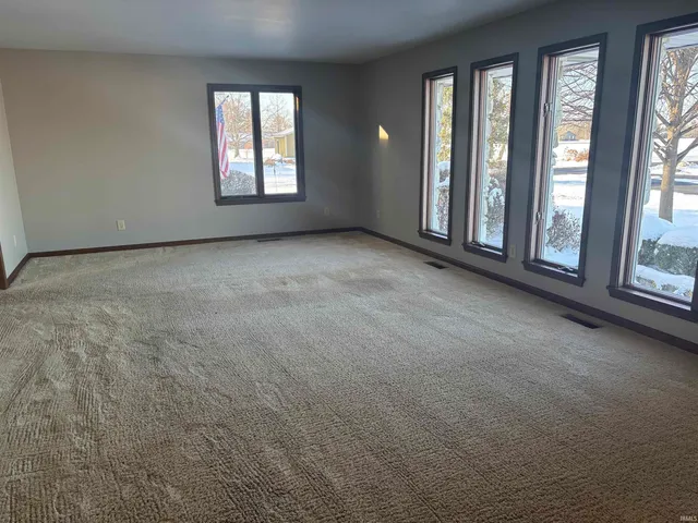 $495,000 | 4162 Highway 124, Bluffton, IN 46714