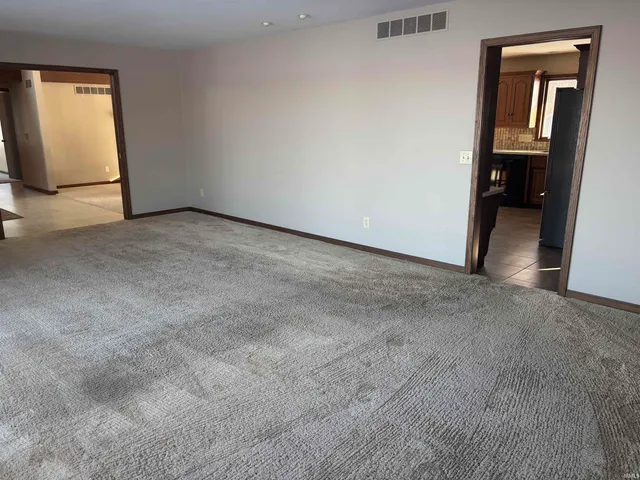 $495,000 | 4162 Highway 124, Bluffton, IN 46714