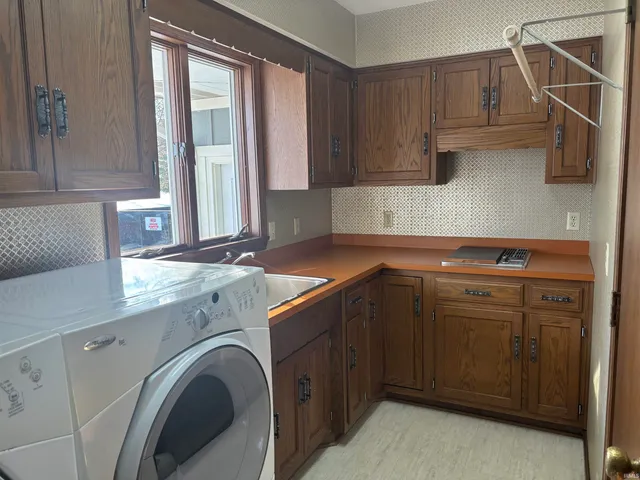 $495,000 | 4162 Highway 124, Bluffton, IN 46714