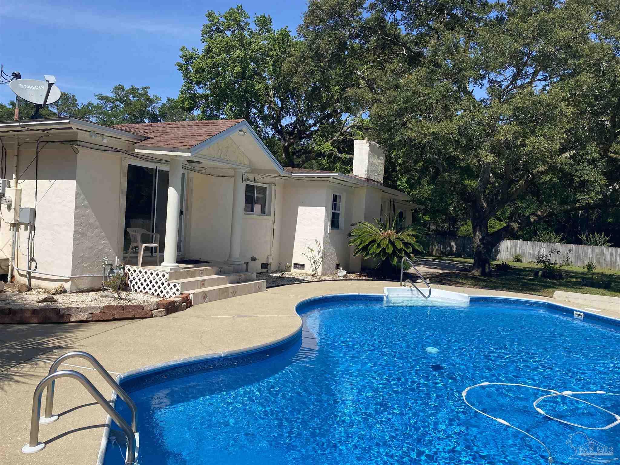 5847 Hamilton Bridge Road Milton, FL 32570 - Photo 4 of 22