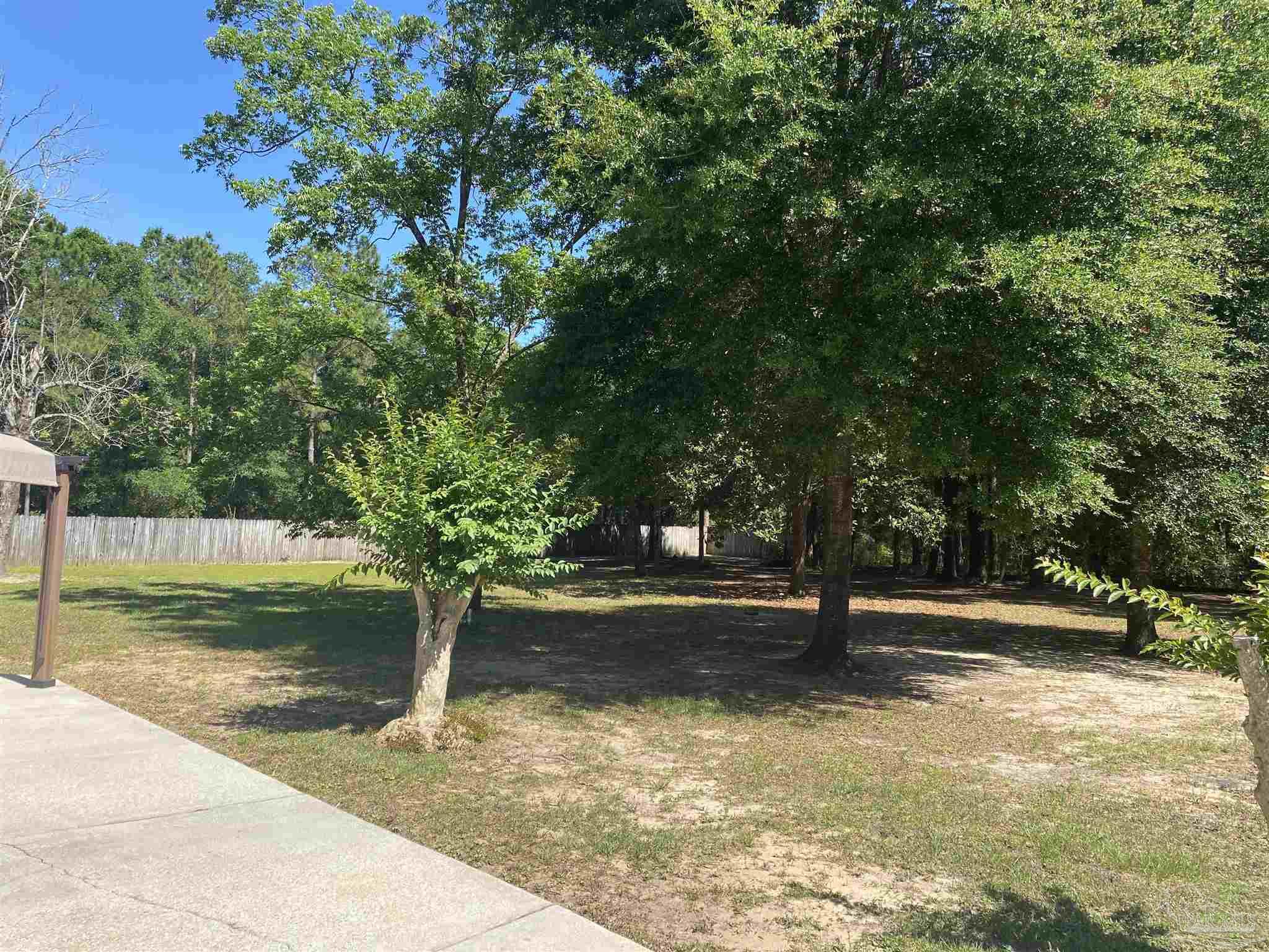 5847 Hamilton Bridge Road Milton, FL 32570 - Photo 8 of 22