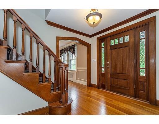 98 Douglas Road Belmont, MA 02478 - Photo 7 of 32