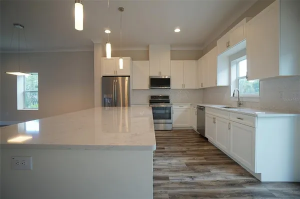 $4,250 | 3124 West Azeele Street, Unit 4, Tampa, FL 33609