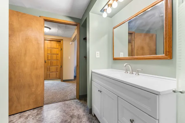 $259,000 | 2471 Bankers Road, Hillsdale, MI 49242
