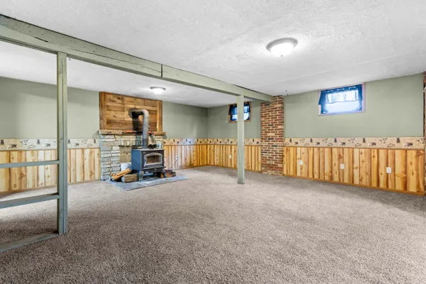 $259,000 | 2471 Bankers Road, Hillsdale, MI 49242