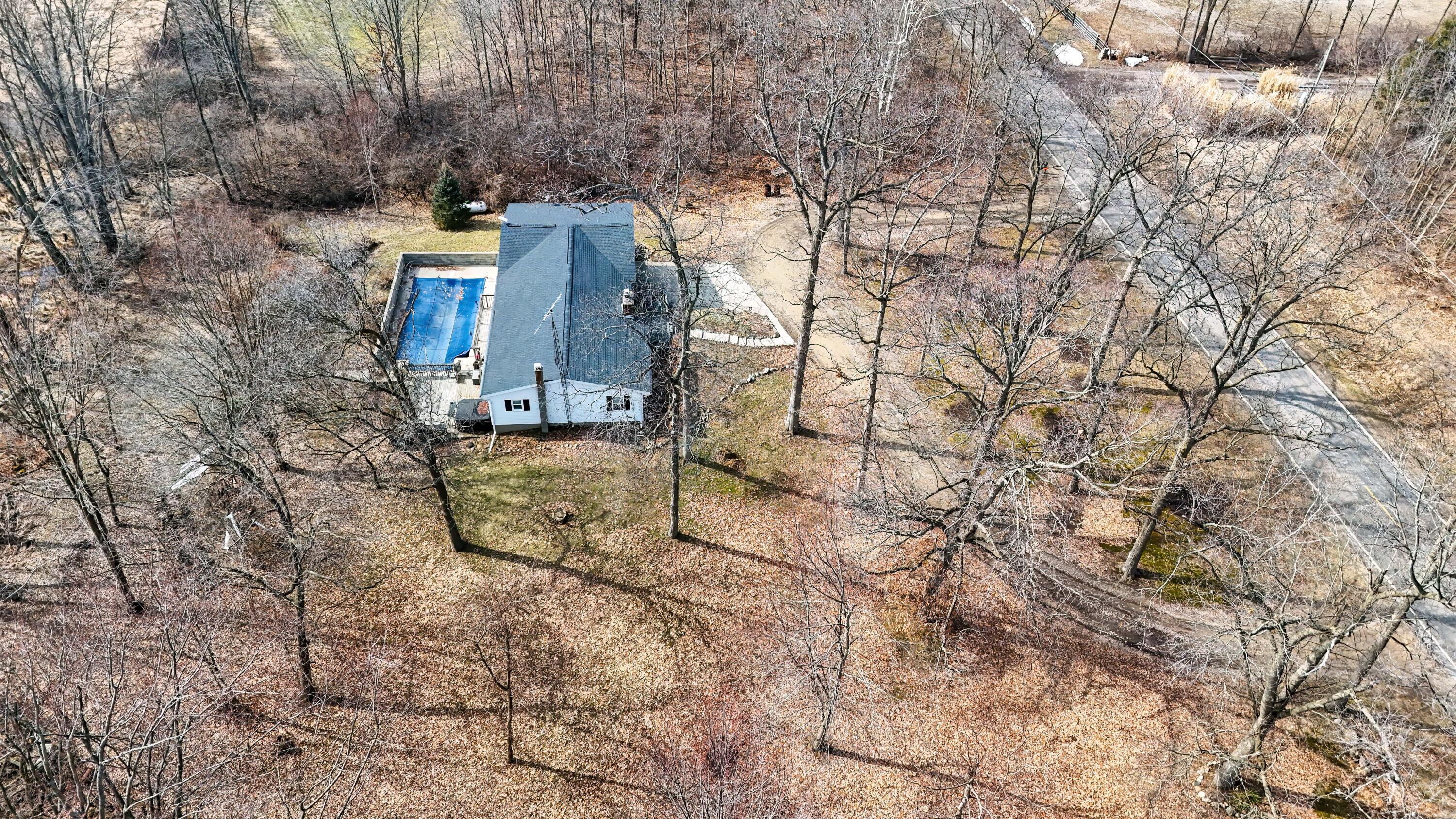 2471 Bankers Road Hillsdale, MI 49242 - Photo 34 of 49 DJI_20260304135410_0080_E