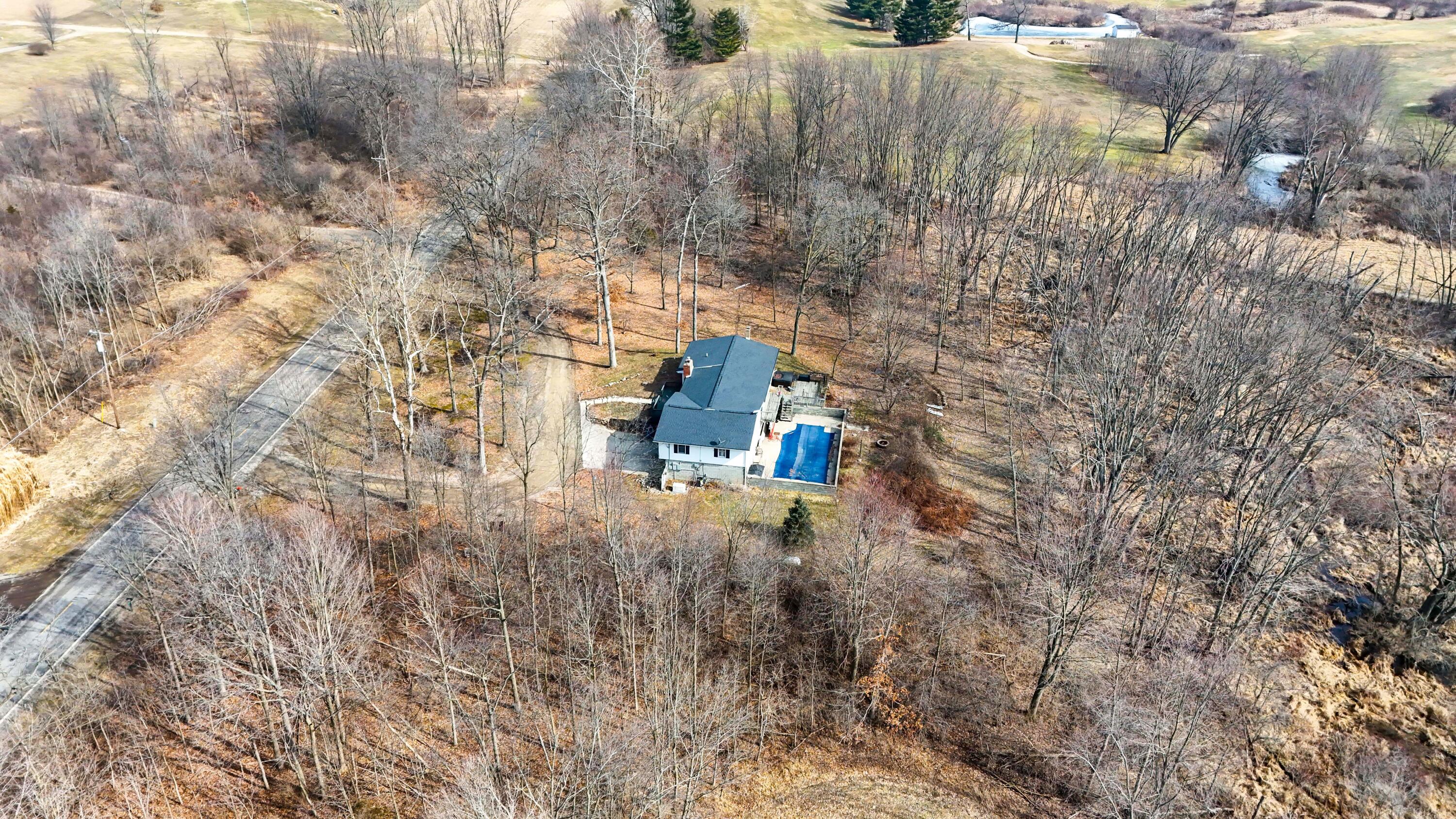 2471 Bankers Road Hillsdale, MI 49242 - Photo 35 of 49 DJI_20260304135451_0085_E