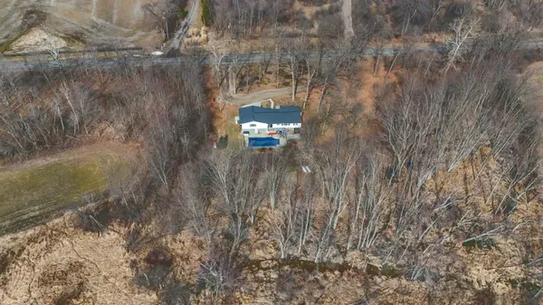 $259,000 | 2471 Bankers Road, Hillsdale, MI 49242