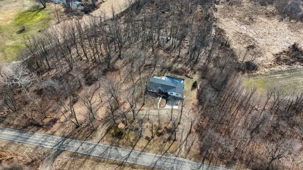 $259,000 | 2471 Bankers Road, Hillsdale, MI 49242