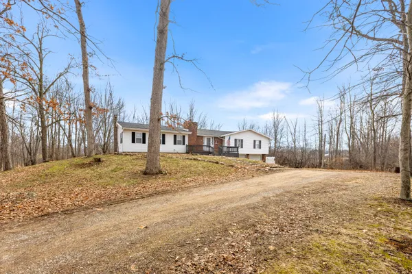 $259,000 | 2471 Bankers Road, Hillsdale, MI 49242
