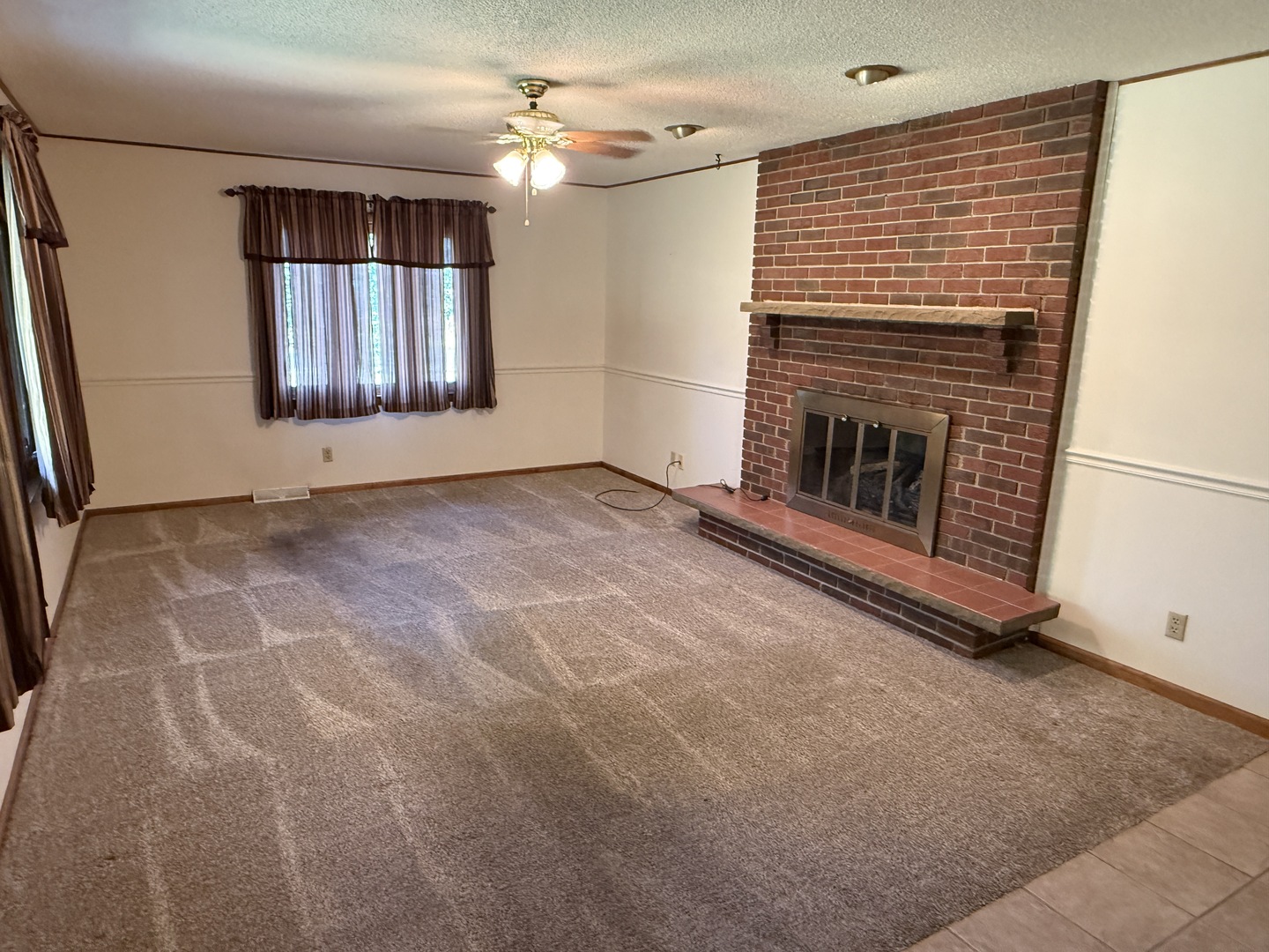 5514 South Forester Drive Rochelle, IL 61068 - Photo 2 of 25