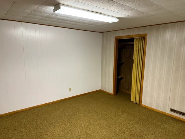 $284,900 | 5514 South Forester Drive, Rochelle, IL 61068