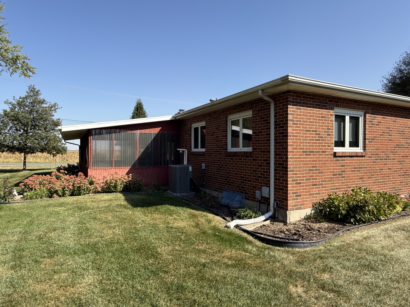 5514 South Forester Drive Rochelle, IL 61068 - Photo 23 of 25