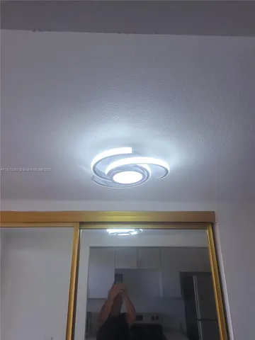 $1,850 | 8225 Sunrise Lakes Boulevard, Unit 309, Sunrise, FL 33322