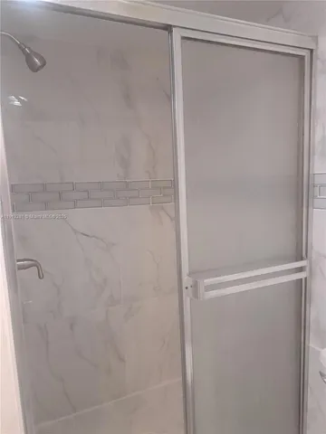 $1,850 | 8225 Sunrise Lakes Boulevard, Unit 309, Sunrise, FL 33322