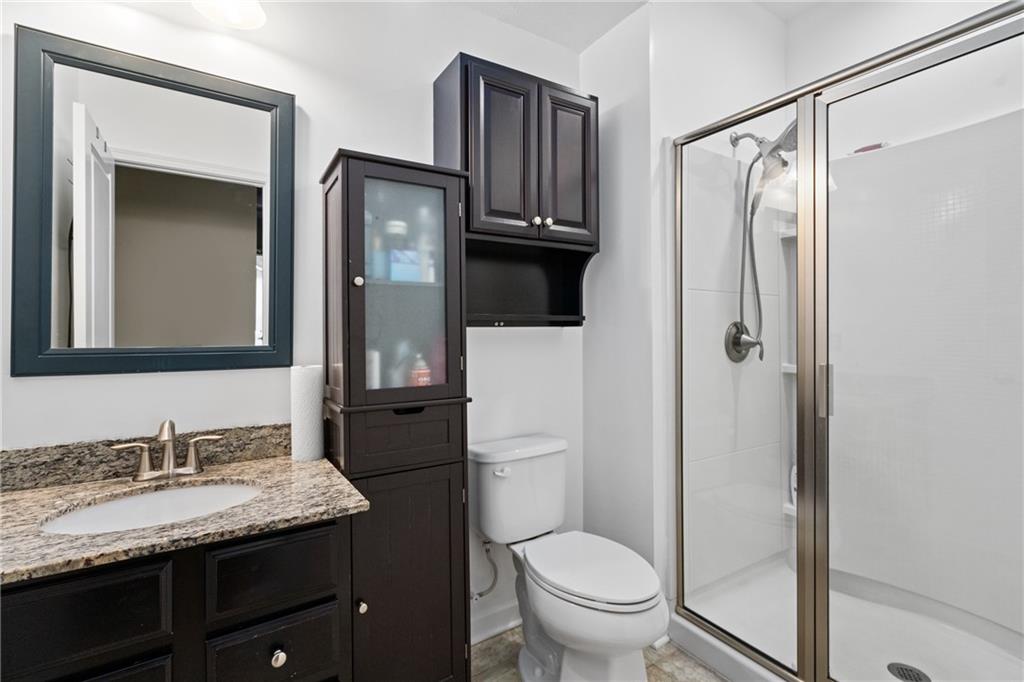 224 Foxwood Road Coraopolis, PA 15108 - Photo 25 of 34