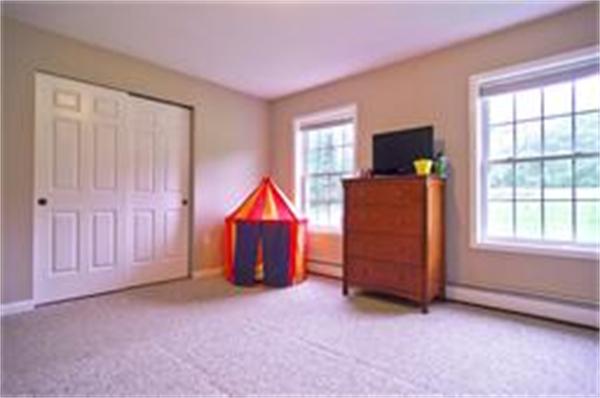 54 McIntyre Road Oxford, MA 01537 - Photo 15 of 21 Gallery Image 15