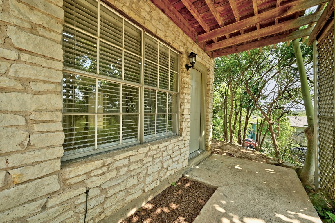 1200 Banister Lane, Unit 4 Austin, TX 78704 - Photo 3 of 15