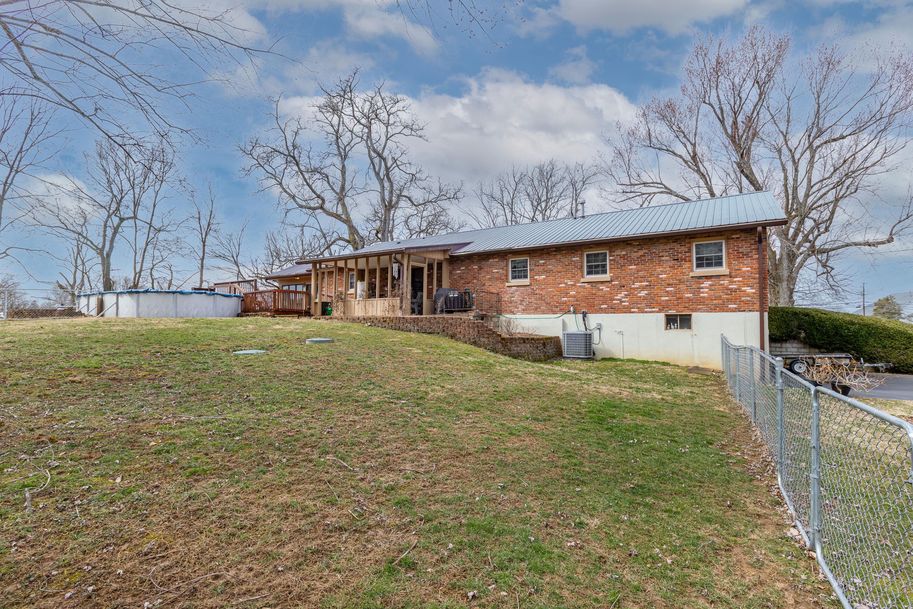 220 Evergreen Road Frankfort, KY 40601 - Photo 44 of 48 1-42