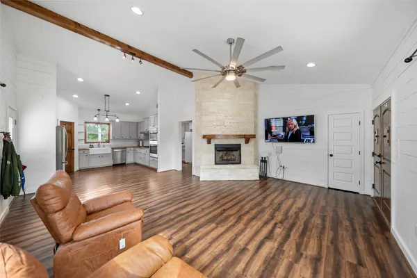 $740,000 | 1121 Pelican Road, Shepherd, TX 77371