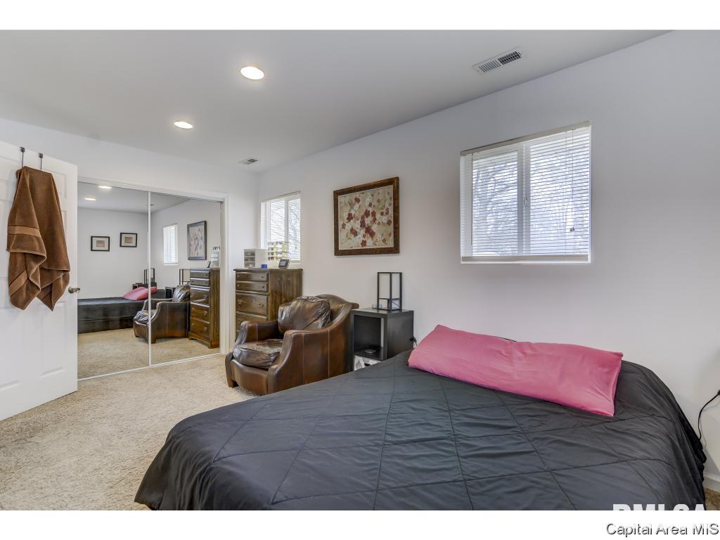 3345 Buckner Street Springfield, IL 62703 - Photo 18 of 32