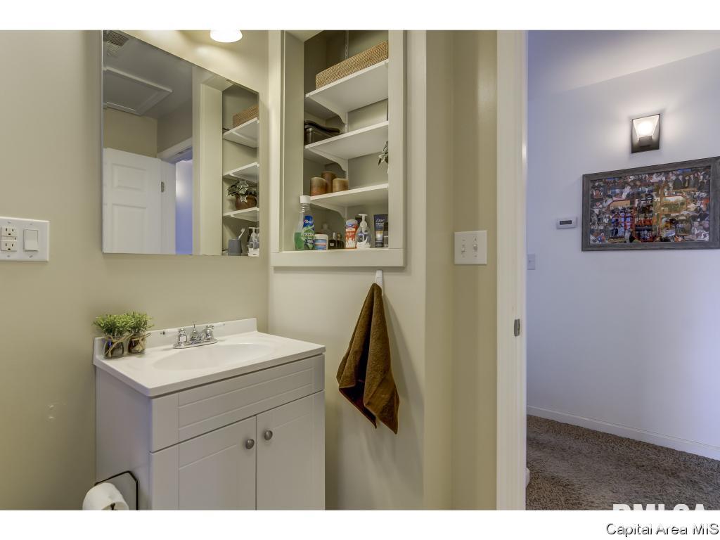 3345 Buckner Street Springfield, IL 62703 - Photo 23 of 32