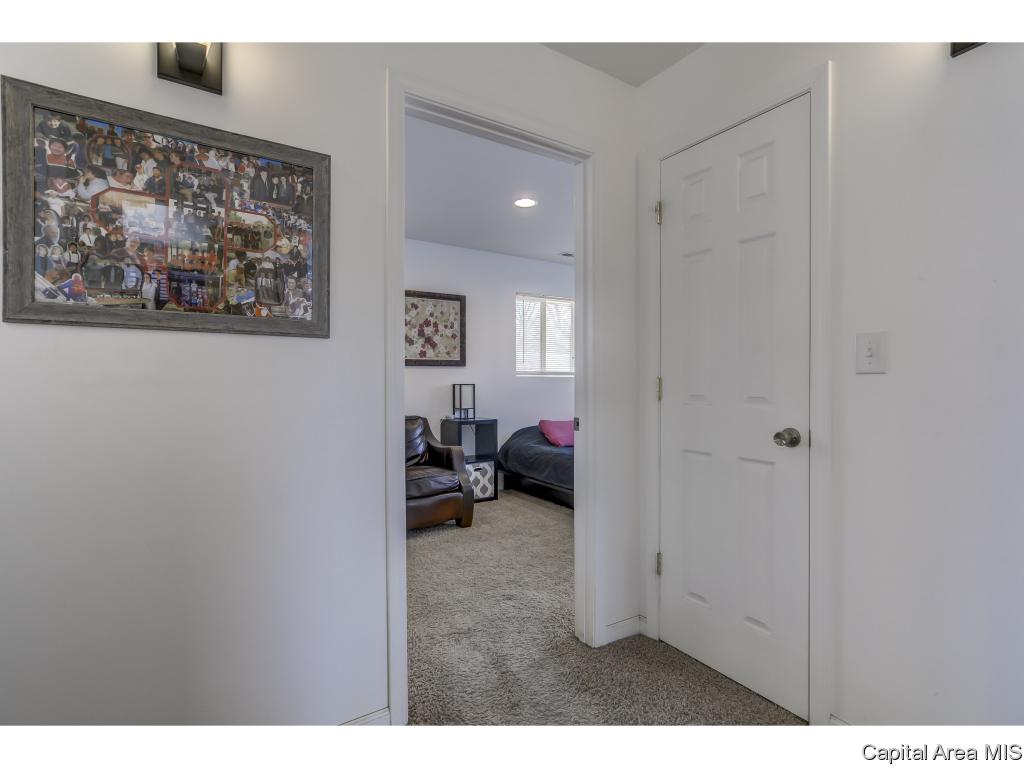 3345 Buckner Street Springfield, IL 62703 - Photo 26 of 32