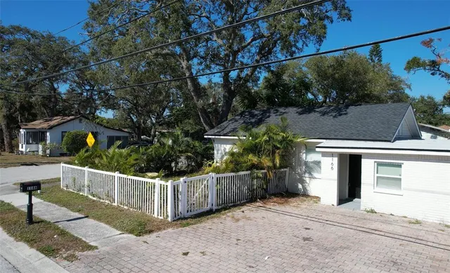 $299,900 | 1166 Woodlawn Street, Clearwater, FL 33756
