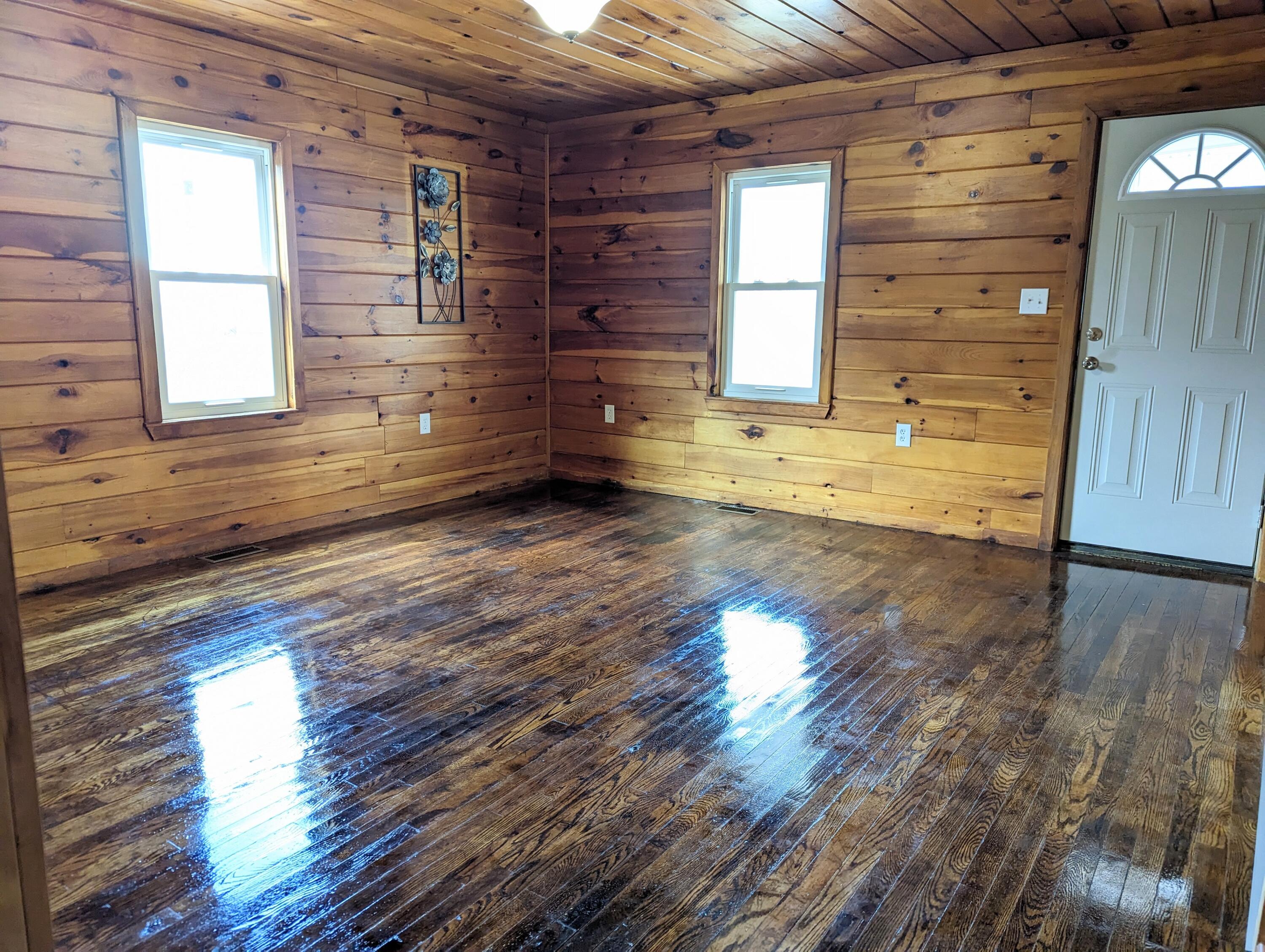 200 Old Siam Road Elizabethton, TN 37643 - Photo 7 of 13 PXL_20230111_155512971