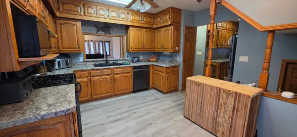 $319,900 | 1110 Shawano Avenue, Green Bay, WI 54303