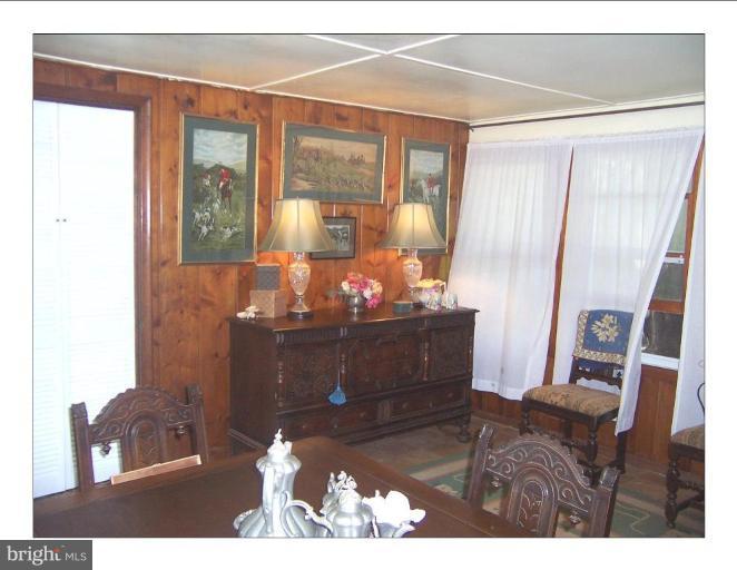 CHARMING & INVITING