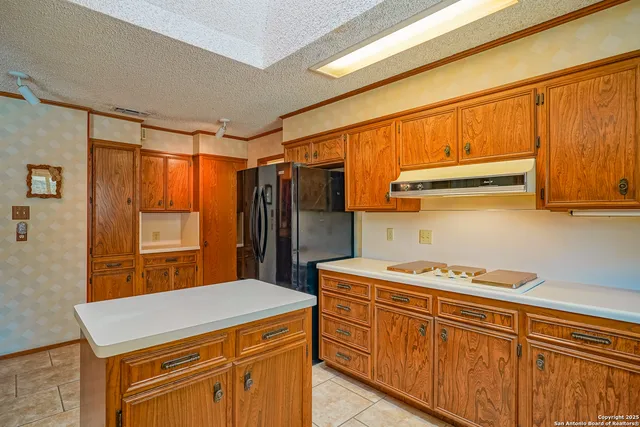 $499,000 | 6303 Lakewood Park, Windcrest, TX 78239