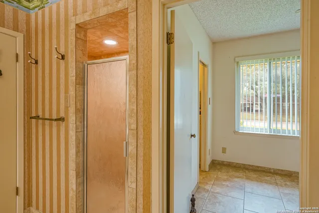 $499,000 | 6303 Lakewood Park, Windcrest, TX 78239