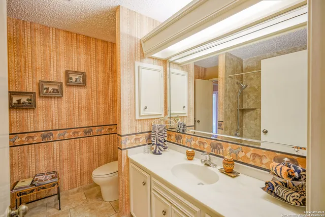 $499,000 | 6303 Lakewood Park, Windcrest, TX 78239