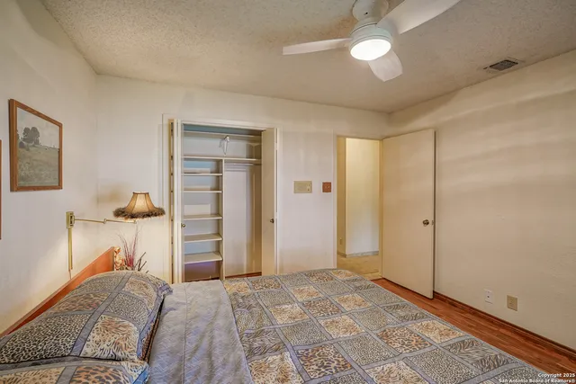 $499,000 | 6303 Lakewood Park, Windcrest, TX 78239