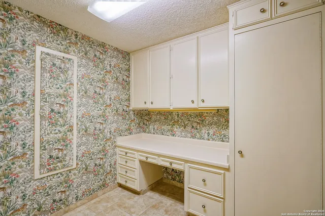 $499,000 | 6303 Lakewood Park, Windcrest, TX 78239