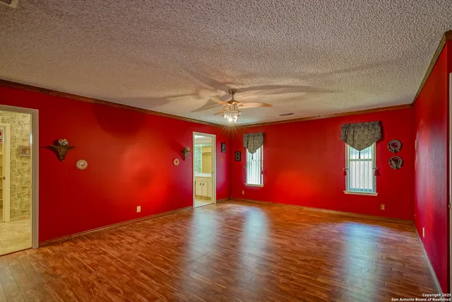 $499,000 | 6303 Lakewood Park, Windcrest, TX 78239