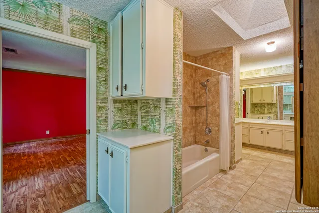 $499,000 | 6303 Lakewood Park, Windcrest, TX 78239